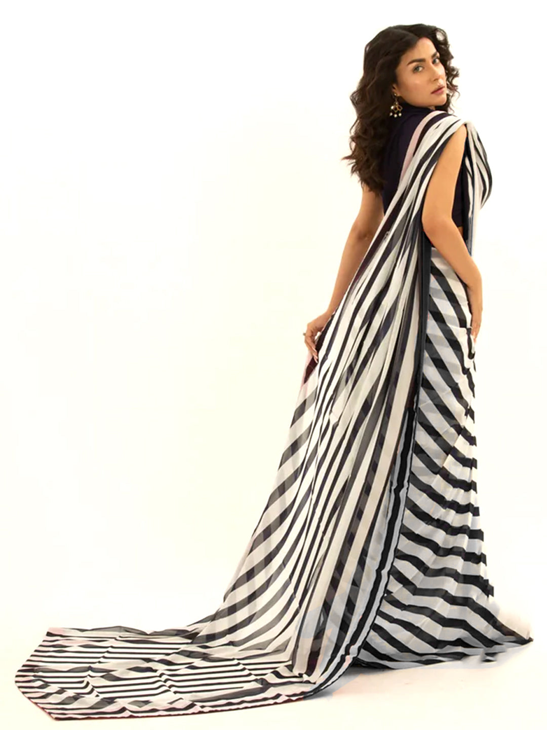 Black & White Striped Silk Blend Saree – Modern Party Wear