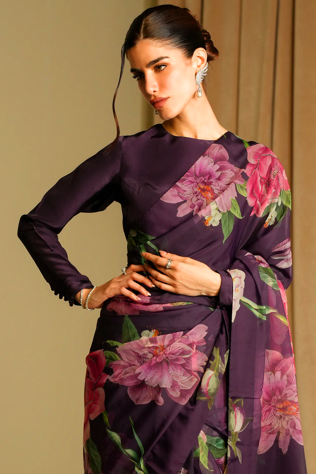 Elegant Purple Floral Silk Blend Saree with Unstitched Blouse