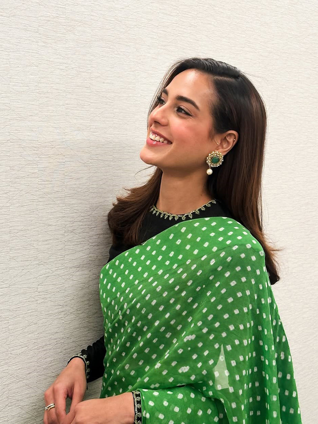 Green Bandhani Silk Blend Saree – Traditional Tie-Dye Party Wear for Women