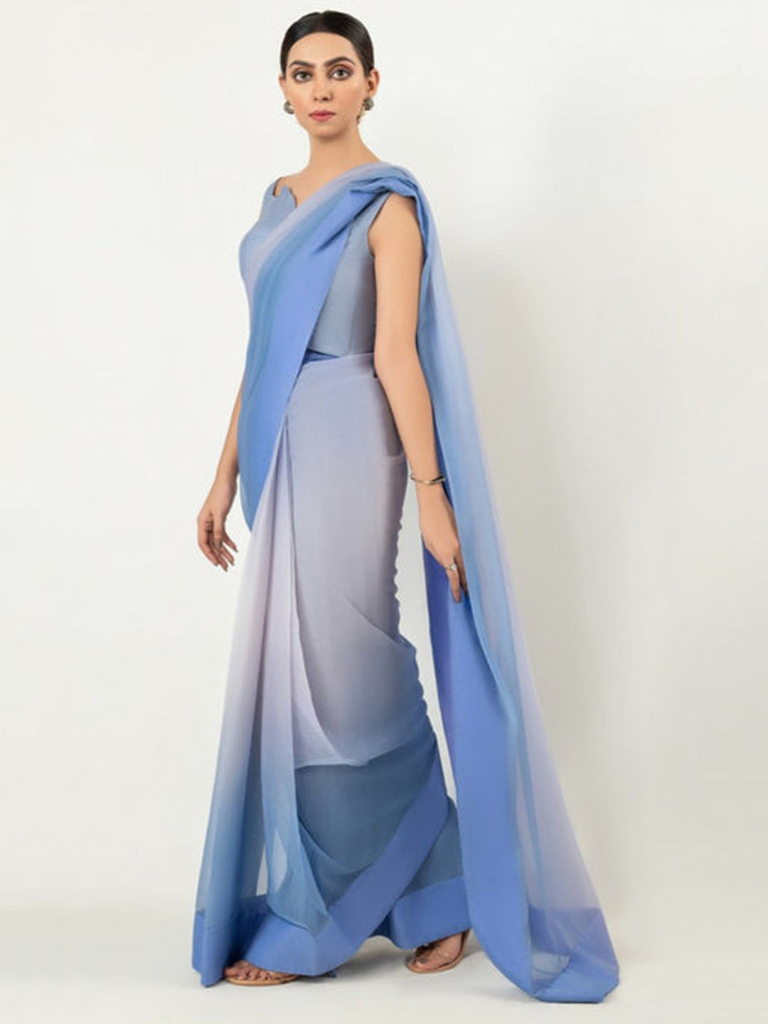 Blue Gradient Ombre Saree – Elegant Party Wear with Flowing Drape