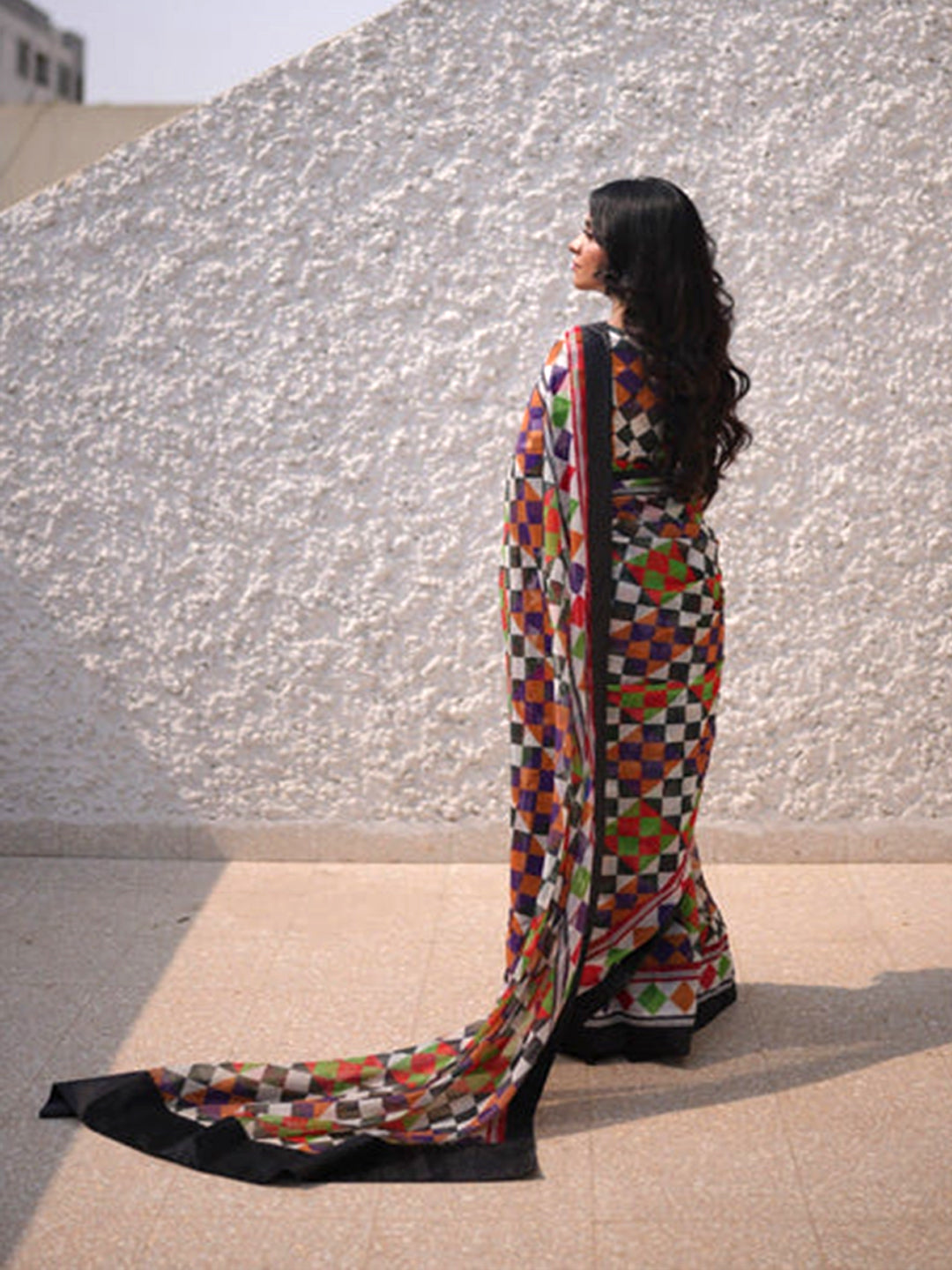 Multicolor Geometric Print Silk Blend Saree with Black Border – Elegant Festive Wear for Women