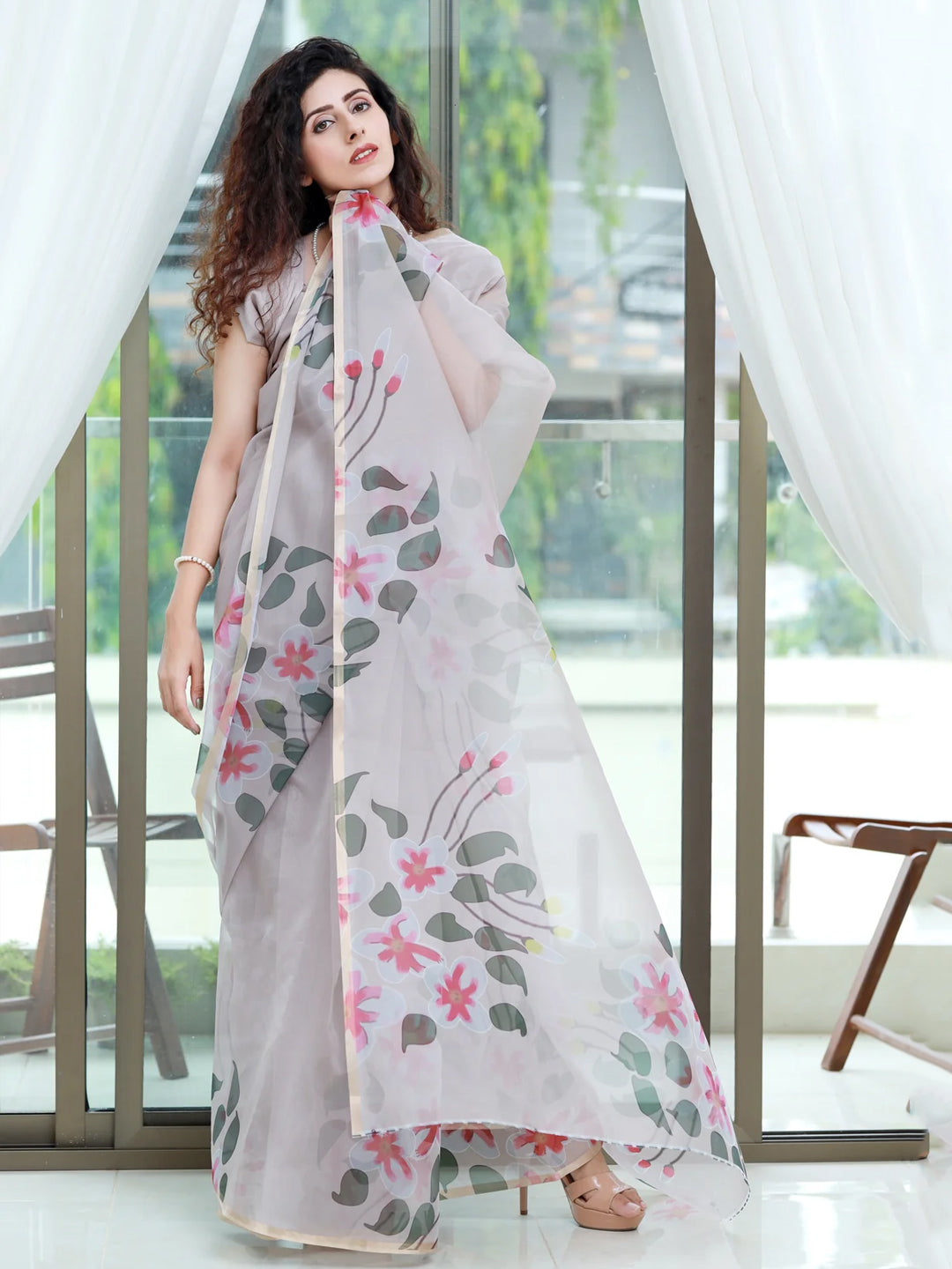 Graceful Light Pink Organza Saree - Delicate Floral Print