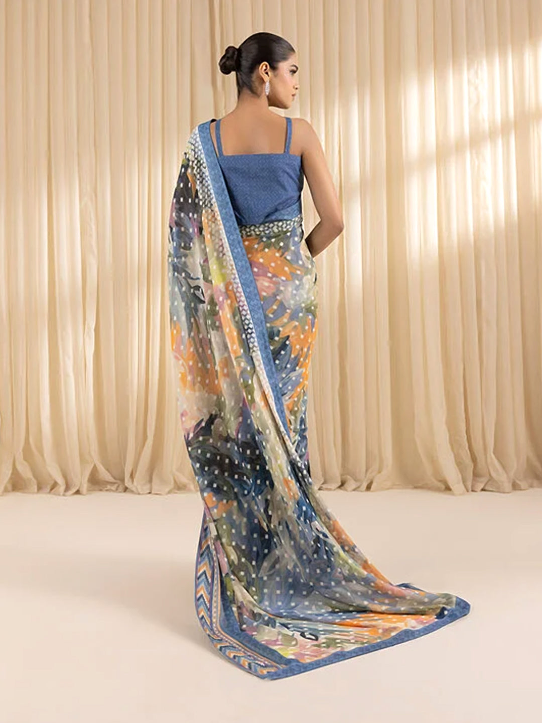 Printed Chevron Silk Blend Saree - Multicolor Geometric Saree