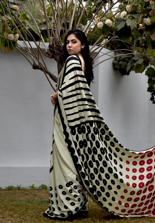 Cream Geometric Print Silk Blend Saree