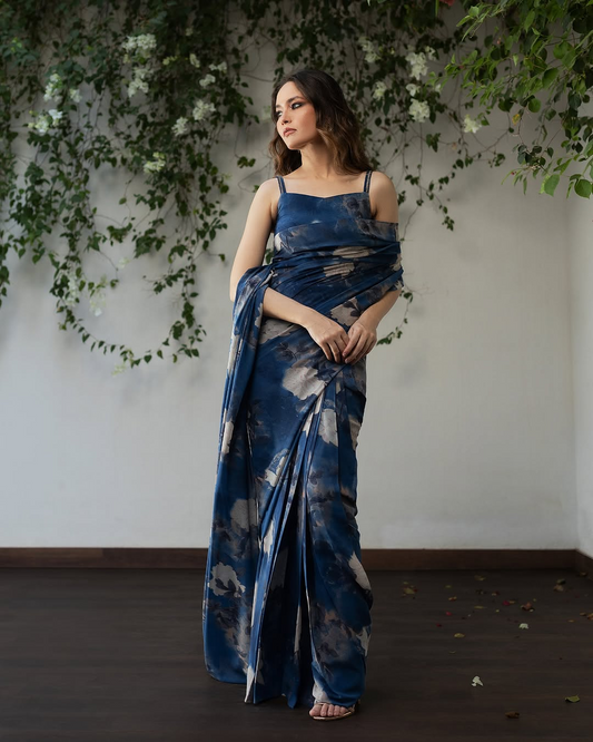 Elegant Blue Floral Georgette Saree with Unstitched Blouse