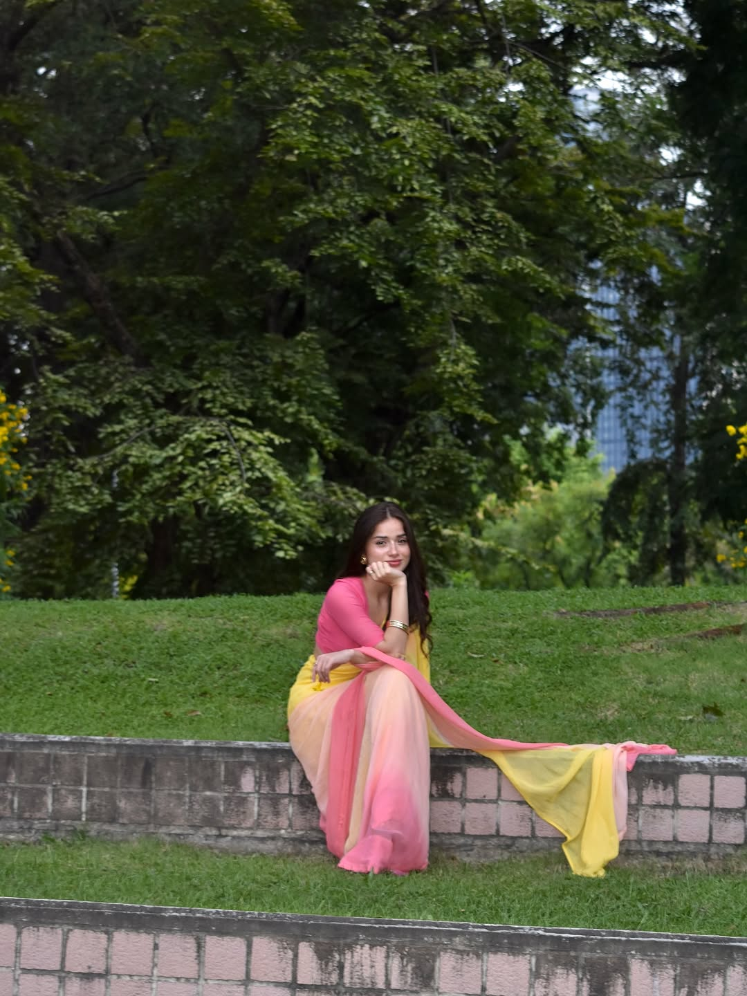 Pastel Ombre Silk Blend Saree - Yellow Pink Gradient Saree