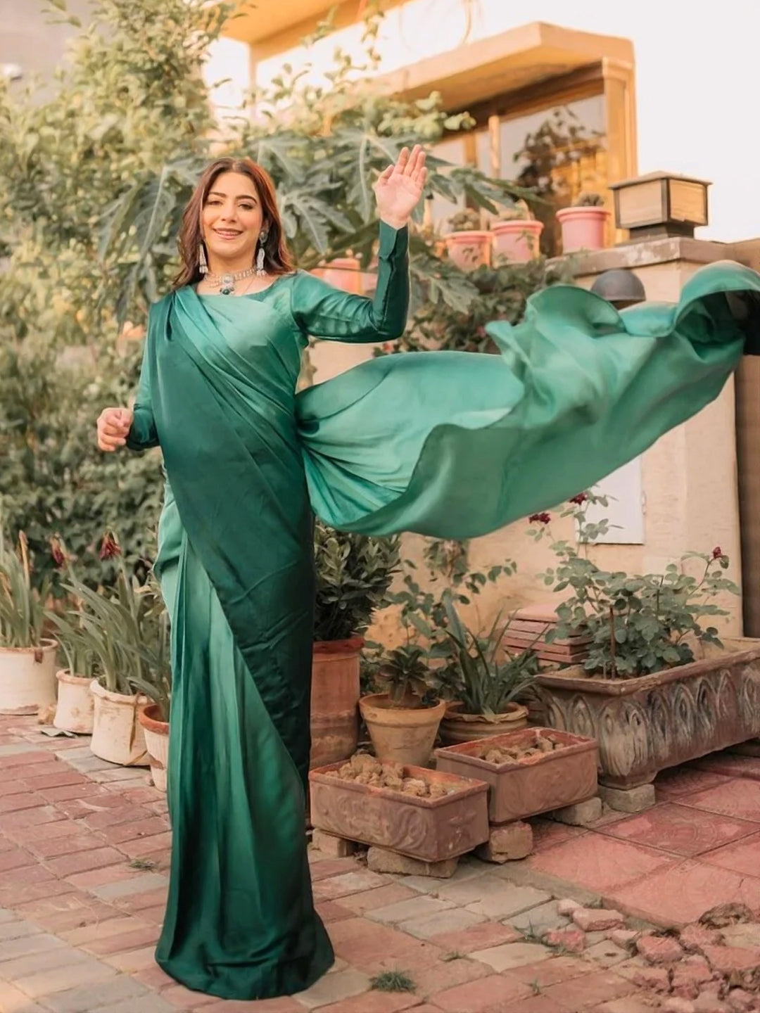 Luxurious Emerald Green Satin Silk Saree - Solid Color